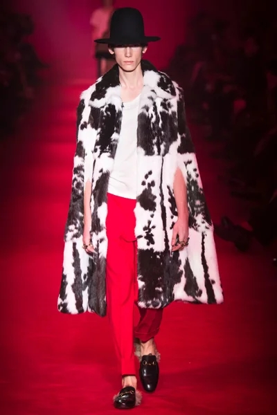 Look 6
